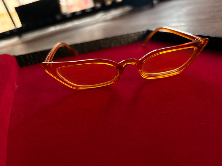 عینک گربهای فانتزی نارنجی | Orange Cat Eye Glasses 🐱✨