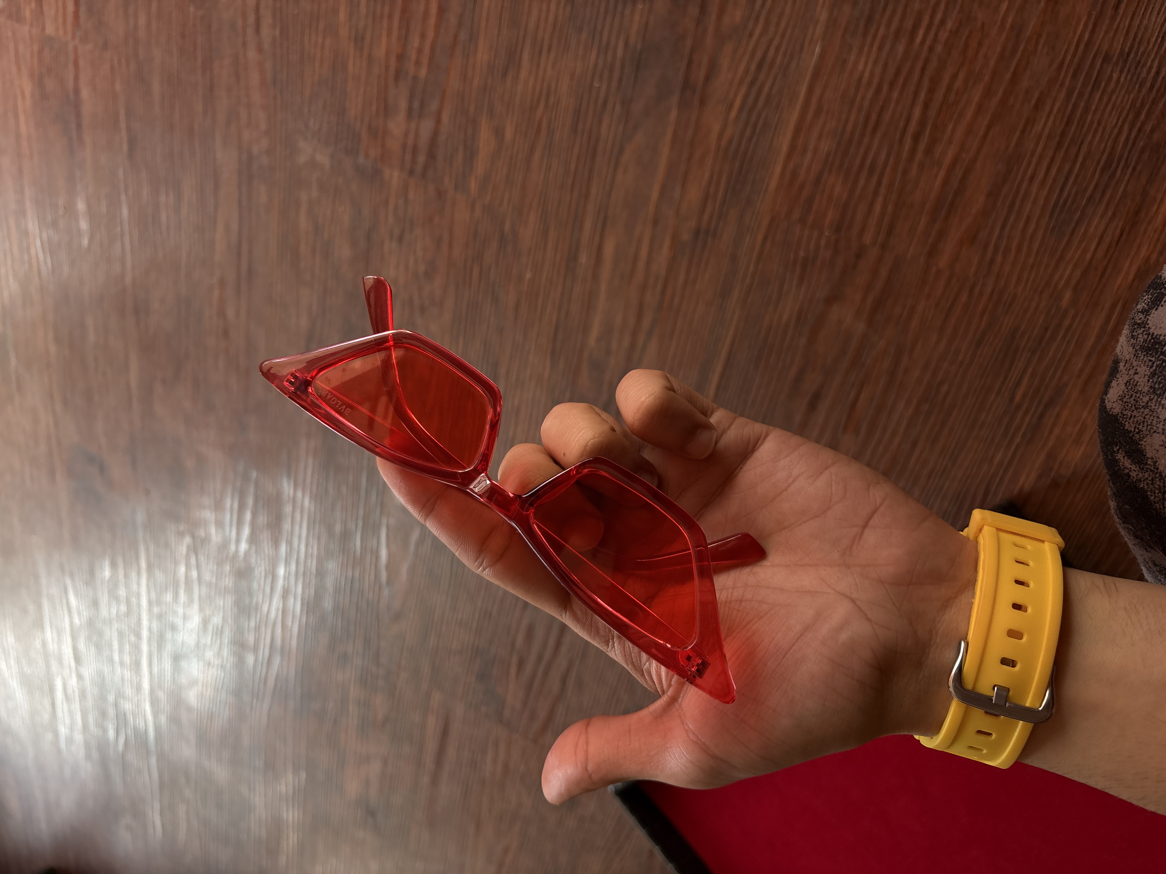 عینک مدل بولگاری شیشه قرمز | Bvlgari Style Red Lens Glasses ✨