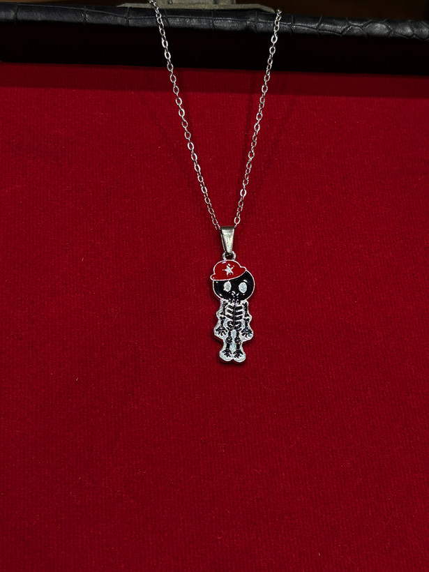 دوتا گردنبند پلاک اسکلتی آبی و قرمز | Blue & Red Skull Pendant Necklace Set 🔥